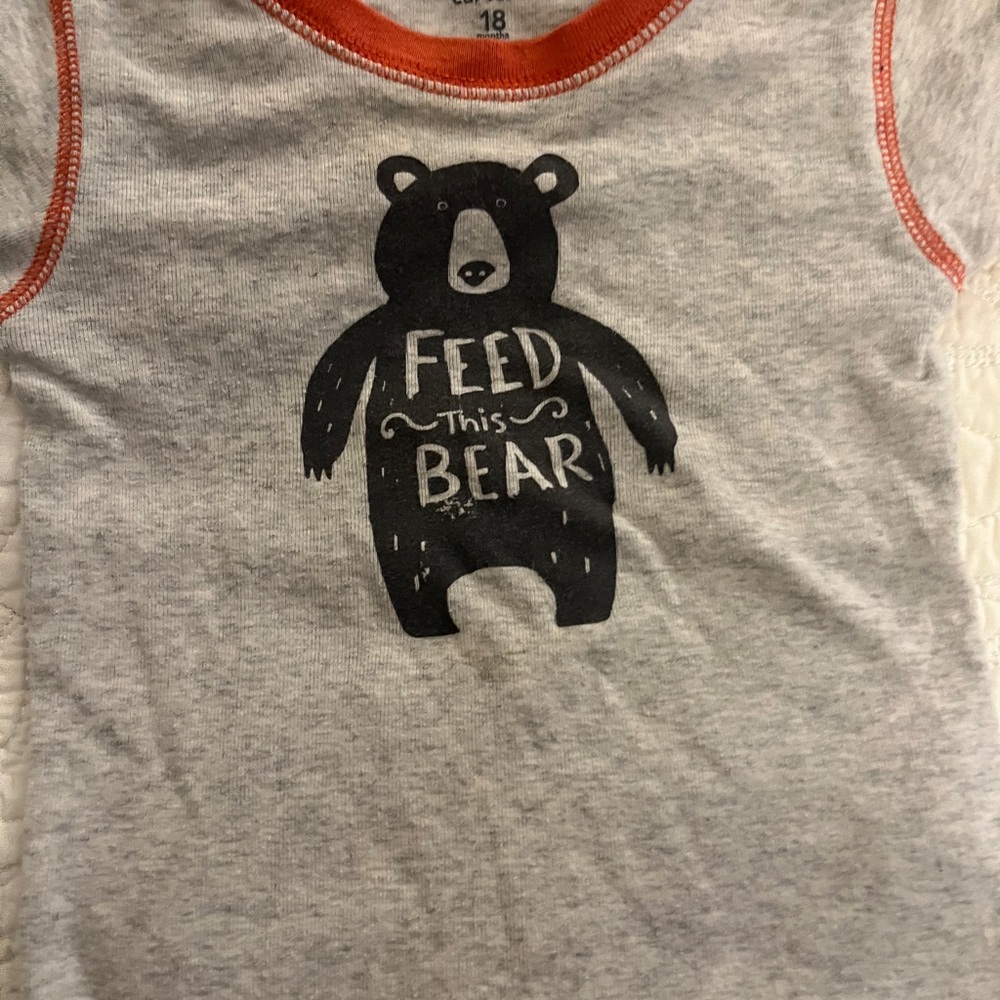 Carter’s “Feed this Bear” 18 month short sleeve T-shirt EUC